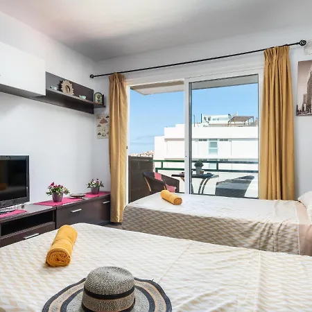 Apartment 603 Studio Comodoro First Sea Line