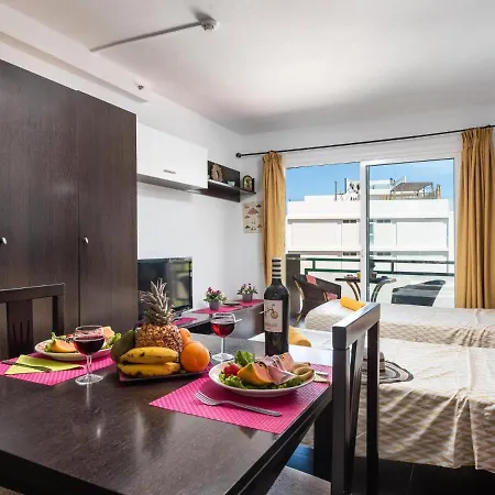 Apartment 603 Studio Comodoro First Sea Line *