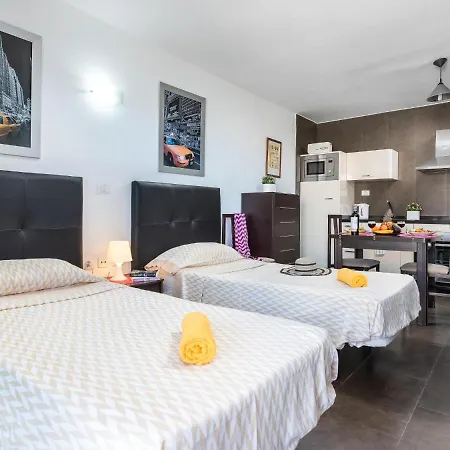 603 Studio Comodoro First Sea Line *